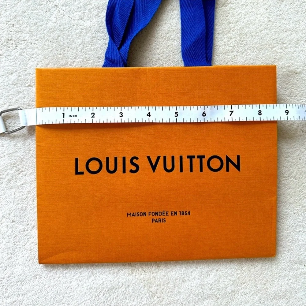 Authentic Louis Vuitton Paper Bag- 3pcs. - Picture 6 of 8